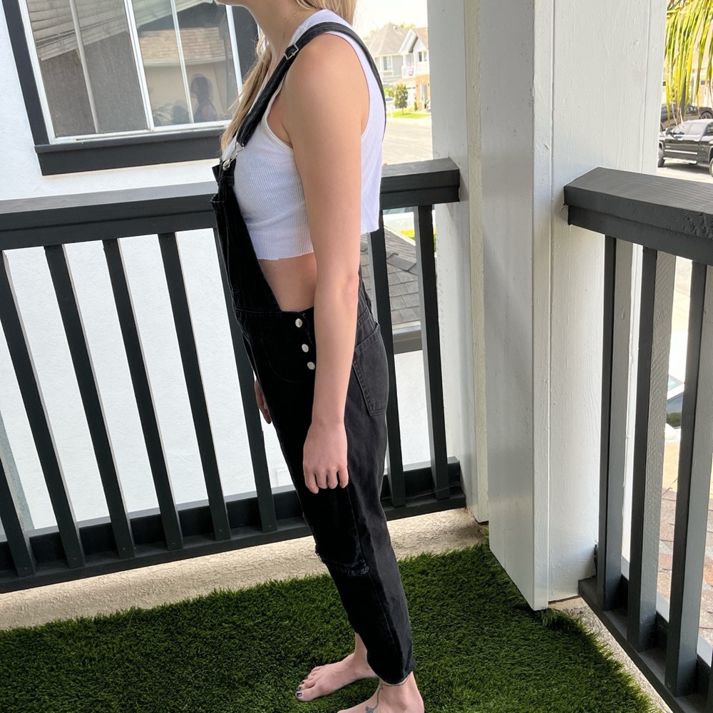 Forever 21 womens size small black overalls - Picture 7 of 8